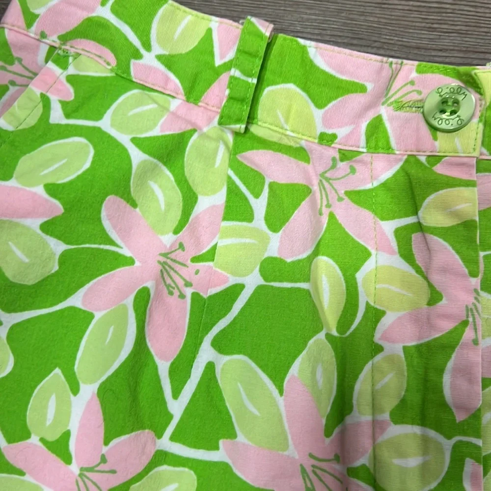 Vintage Lilly Pulitzer Pink & Green Floral Shorts - Picture 6 of 10